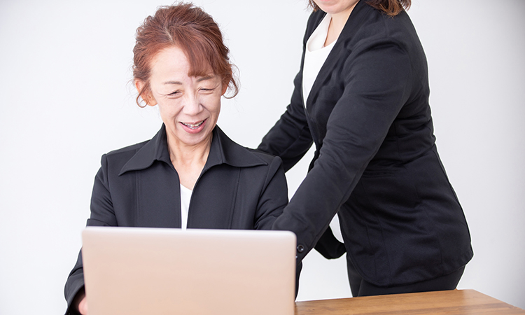 「何度でも質問可能」のイメージ画像